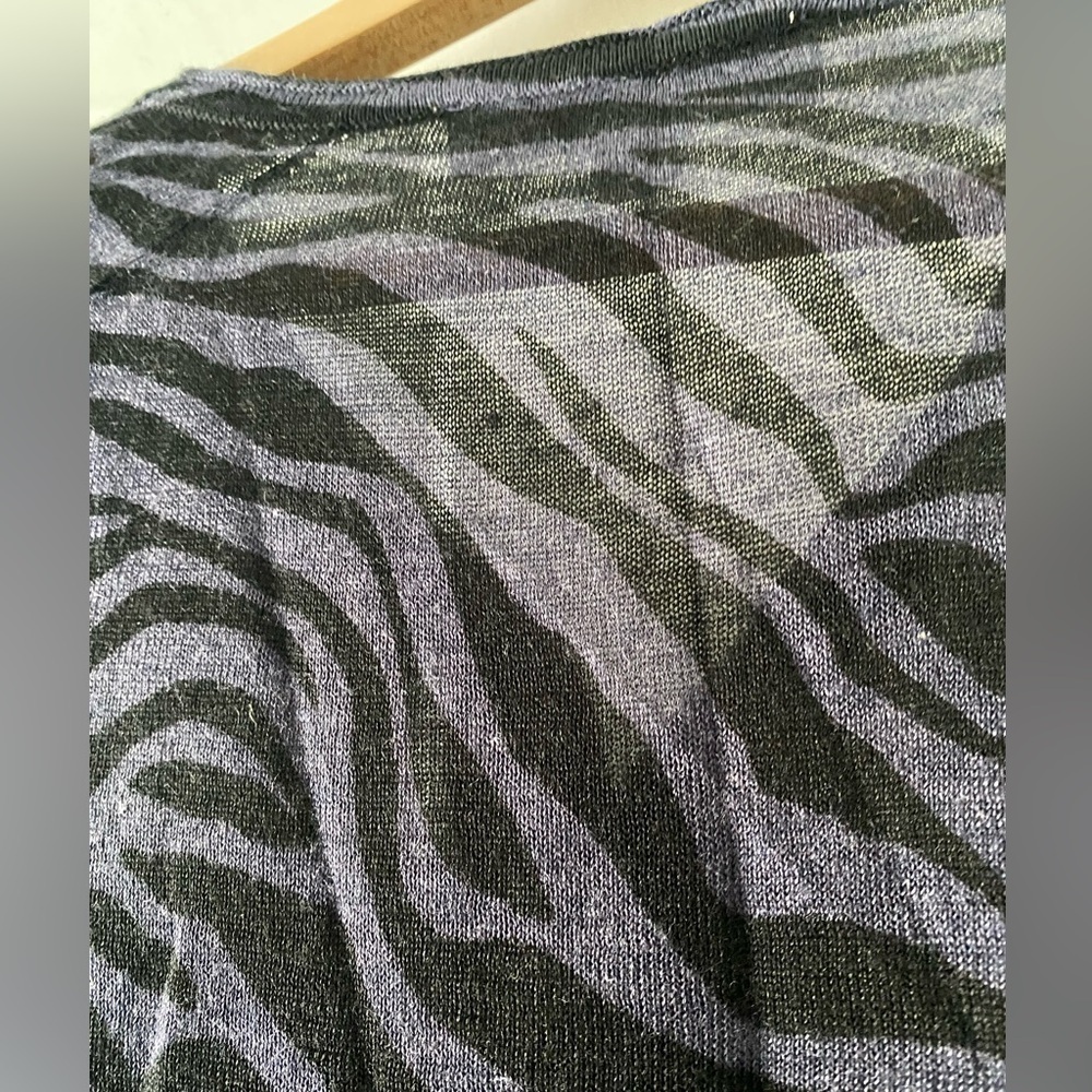 Loft Purple & Black Zebra Cardigan Sweater Size S - Picture 4 of 5